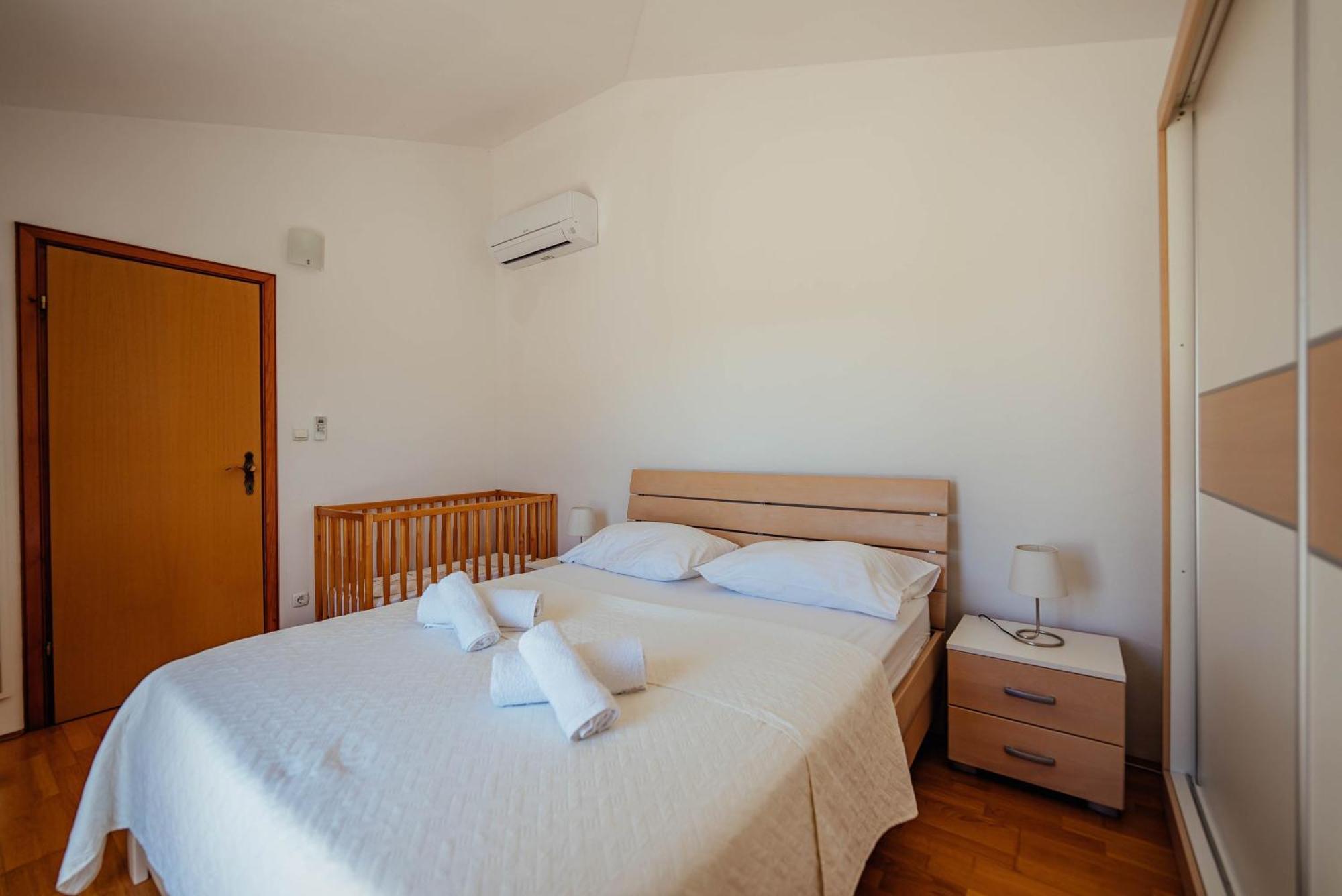 Villa Latica Donji Proložac エクステリア 写真